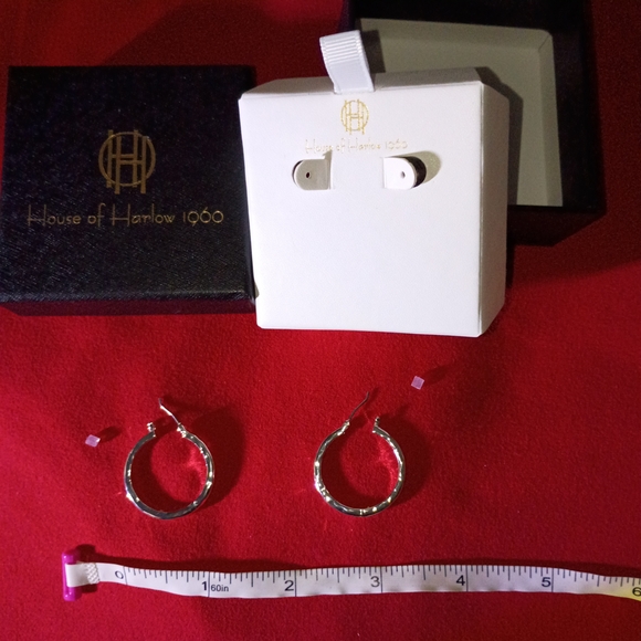 Authentic NIB - Picture 3 of 4